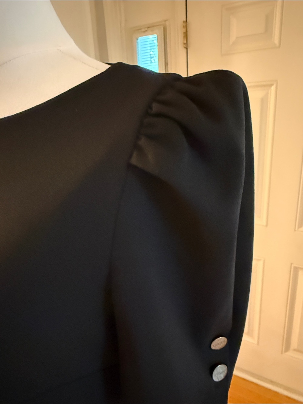 Dkny Black Knee Length Dress with Puff Sleeves and Side Tie - Picture 6 of 7